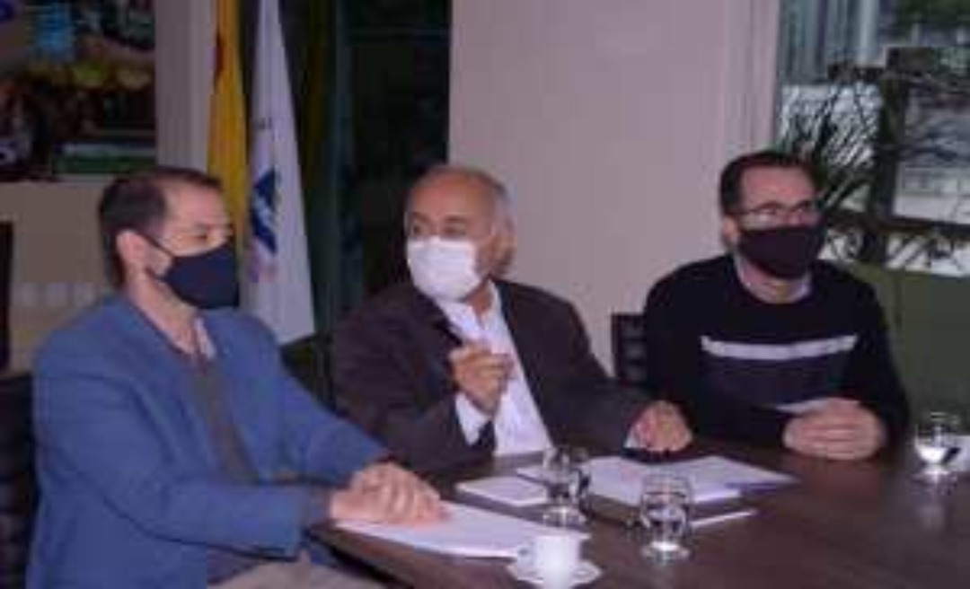 Prefeito de Rio Branco prorroga por mais 30 dias o alvará de funcionamento dos comércios da capital